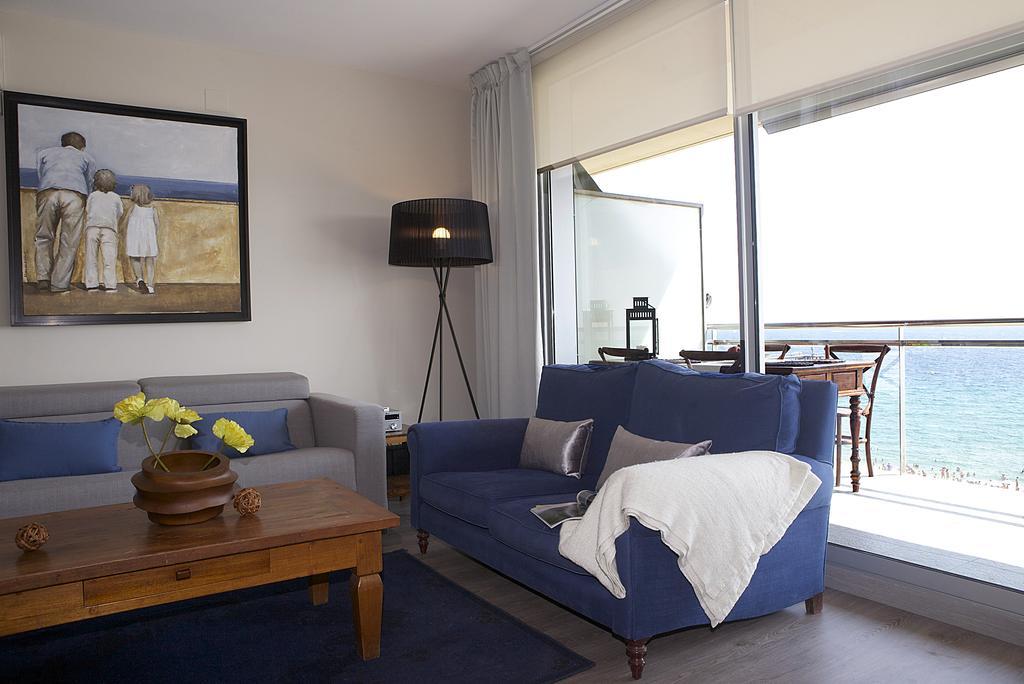 Great Sea-Side Barcelona Apartment Badalona Room photo